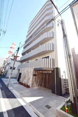 マキシヴシーン南千住の物件外観写真